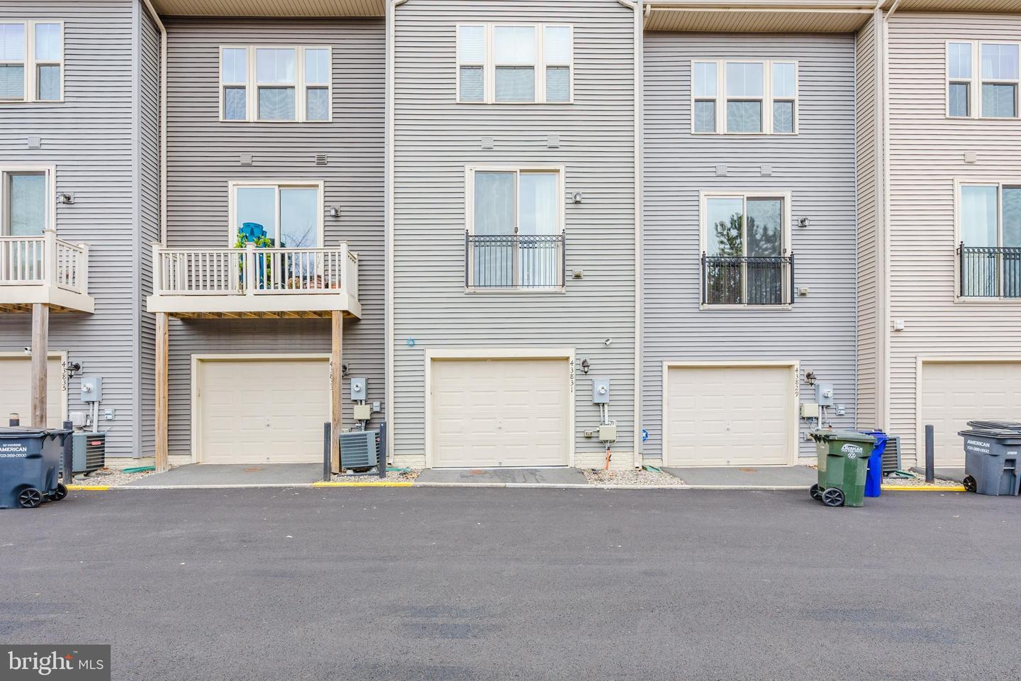 43831 STUBBLE CORNER SQ, ASHBURN, Virginia 20147, 3 Bedrooms Bedrooms, ,3 BathroomsBathrooms,Residential,For sale,43831 STUBBLE CORNER SQ,VALO2113236 MLS # VALO2113236