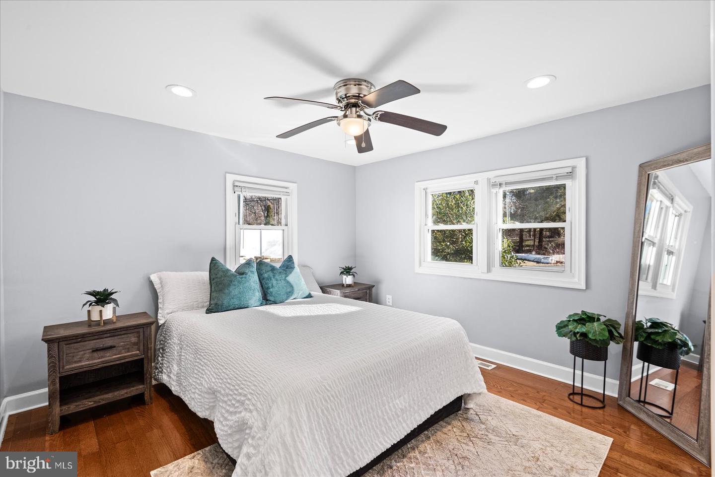 27 TRUSLOW RD, FREDERICKSBURG, Virginia 22405, 3 Bedrooms Bedrooms, 8 Rooms Rooms,1 BathroomBathrooms,Residential,For sale,27 TRUSLOW RD,VAST2044954 MLS # VAST2044954