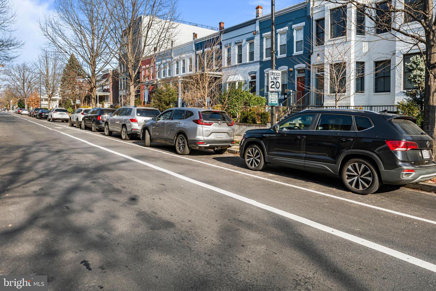 270 15TH ST SE #301, WASHINGTON, District Of Columbia 20003, 2 Bedrooms Bedrooms, ,2 BathroomsBathrooms,Residential,For sale,270 15TH ST SE #301,DCDC2239468 MLS # DCDC2239468