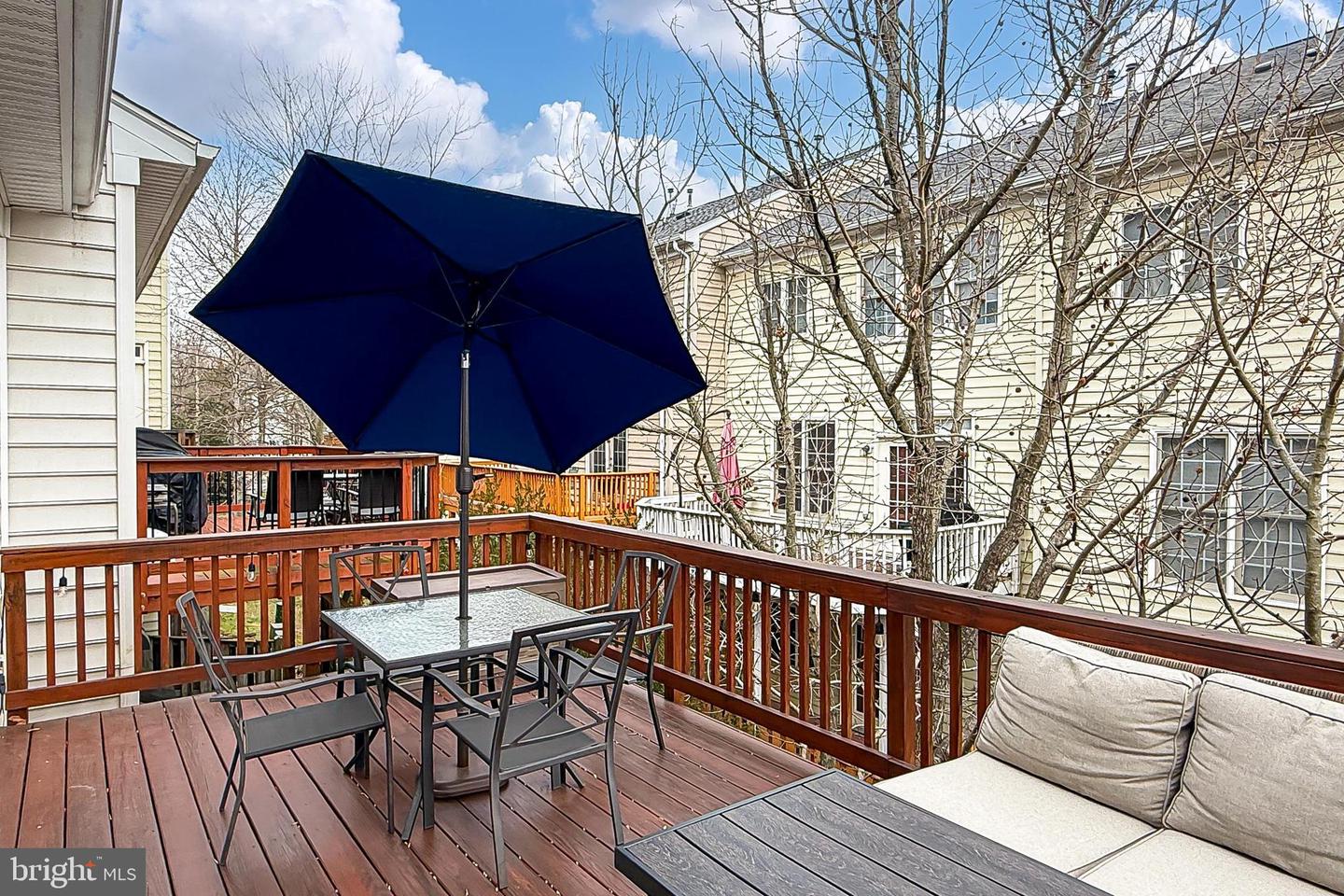 8378 OLD VICARAGE ST, LORTON, Virginia 22079, 3 Bedrooms Bedrooms, ,3 BathroomsBathrooms,Residential,For sale,8378 OLD VICARAGE ST,VAFX2283988 MLS # VAFX2283988