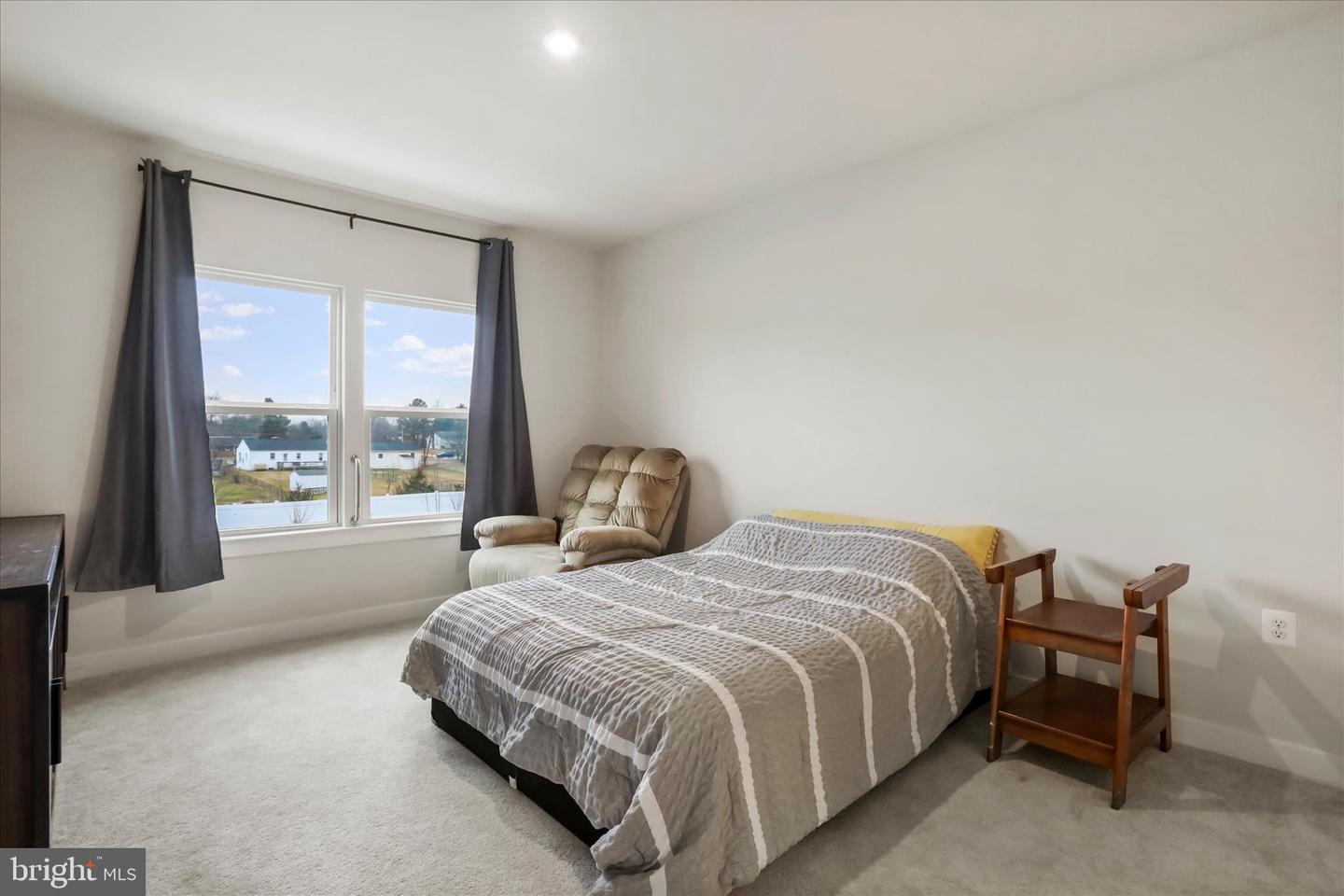 151 MCCORMICK #203, WINCHESTER, Virginia 22602, 2 Bedrooms Bedrooms, ,2 BathroomsBathrooms,Residential,For sale,151 MCCORMICK #203,VAFV2038694 MLS # VAFV2038694