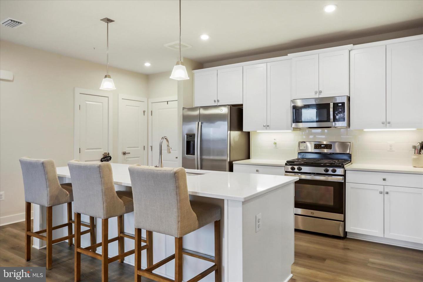 151 MCCORMICK #203, WINCHESTER, Virginia 22602, 2 Bedrooms Bedrooms, ,2 BathroomsBathrooms,Residential,For sale,151 MCCORMICK #203,VAFV2038694 MLS # VAFV2038694