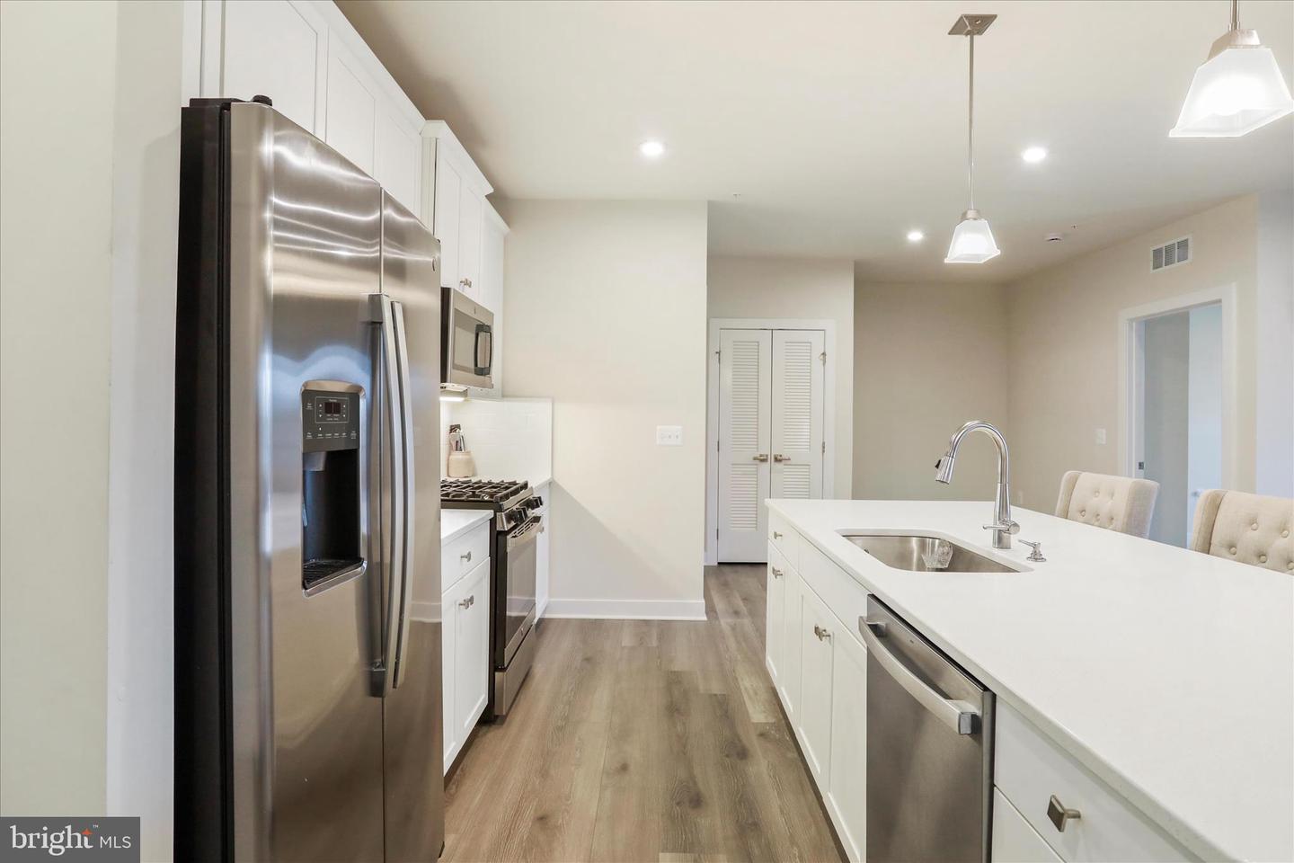 151 MCCORMICK #203, WINCHESTER, Virginia 22602, 2 Bedrooms Bedrooms, ,2 BathroomsBathrooms,Residential,For sale,151 MCCORMICK #203,VAFV2038694 MLS # VAFV2038694