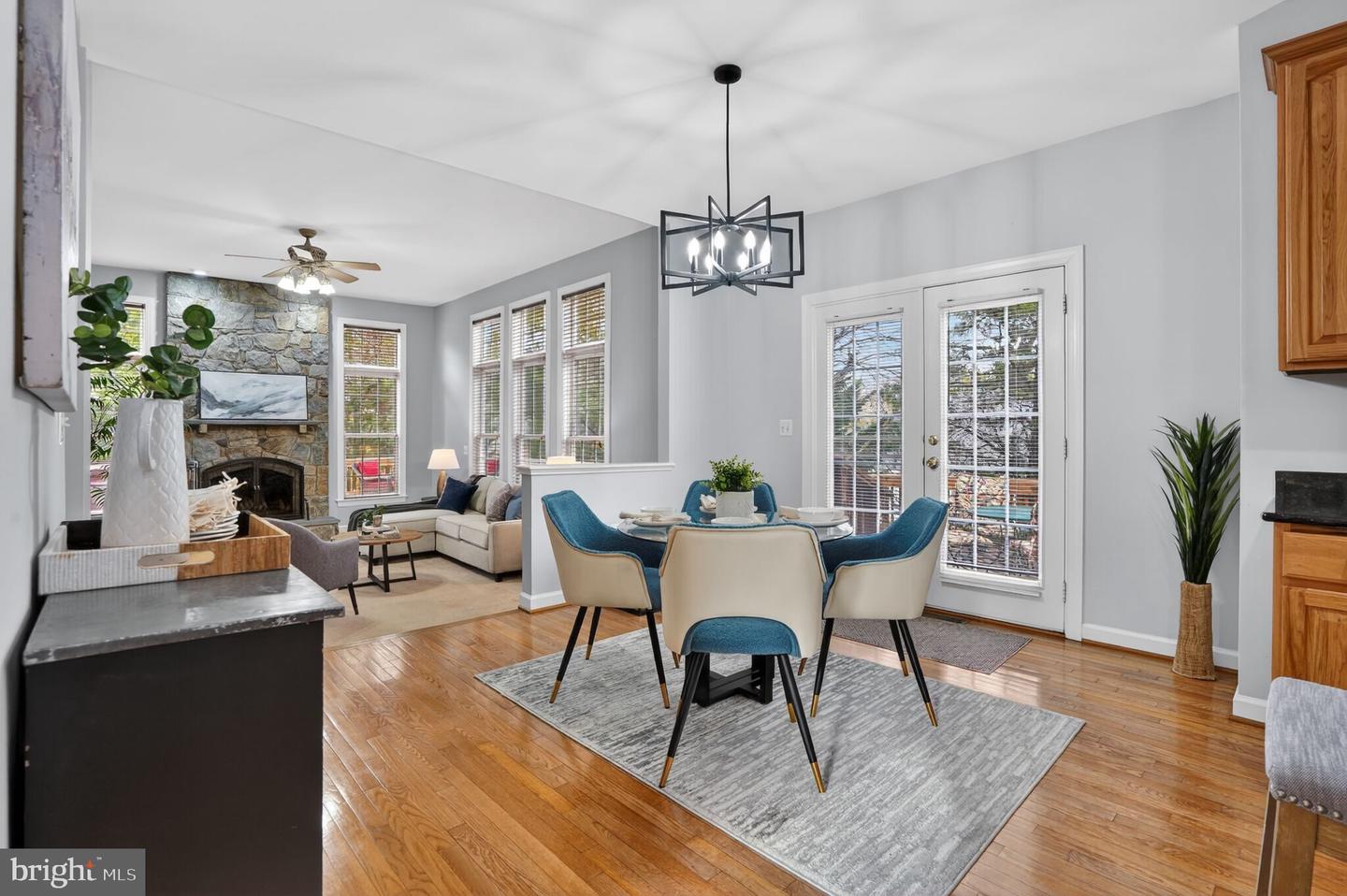 10809 BELMONT BLVD, LORTON, Virginia 22079, 4 Bedrooms Bedrooms, ,3 BathroomsBathrooms,Residential,For sale,10809 BELMONT BLVD,VAFX2284034 MLS # VAFX2284034