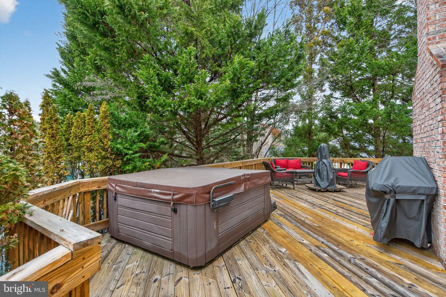 10809 BELMONT BLVD, LORTON, Virginia 22079, 4 Bedrooms Bedrooms, ,3 BathroomsBathrooms,Residential,For sale,10809 BELMONT BLVD,VAFX2284034 MLS # VAFX2284034