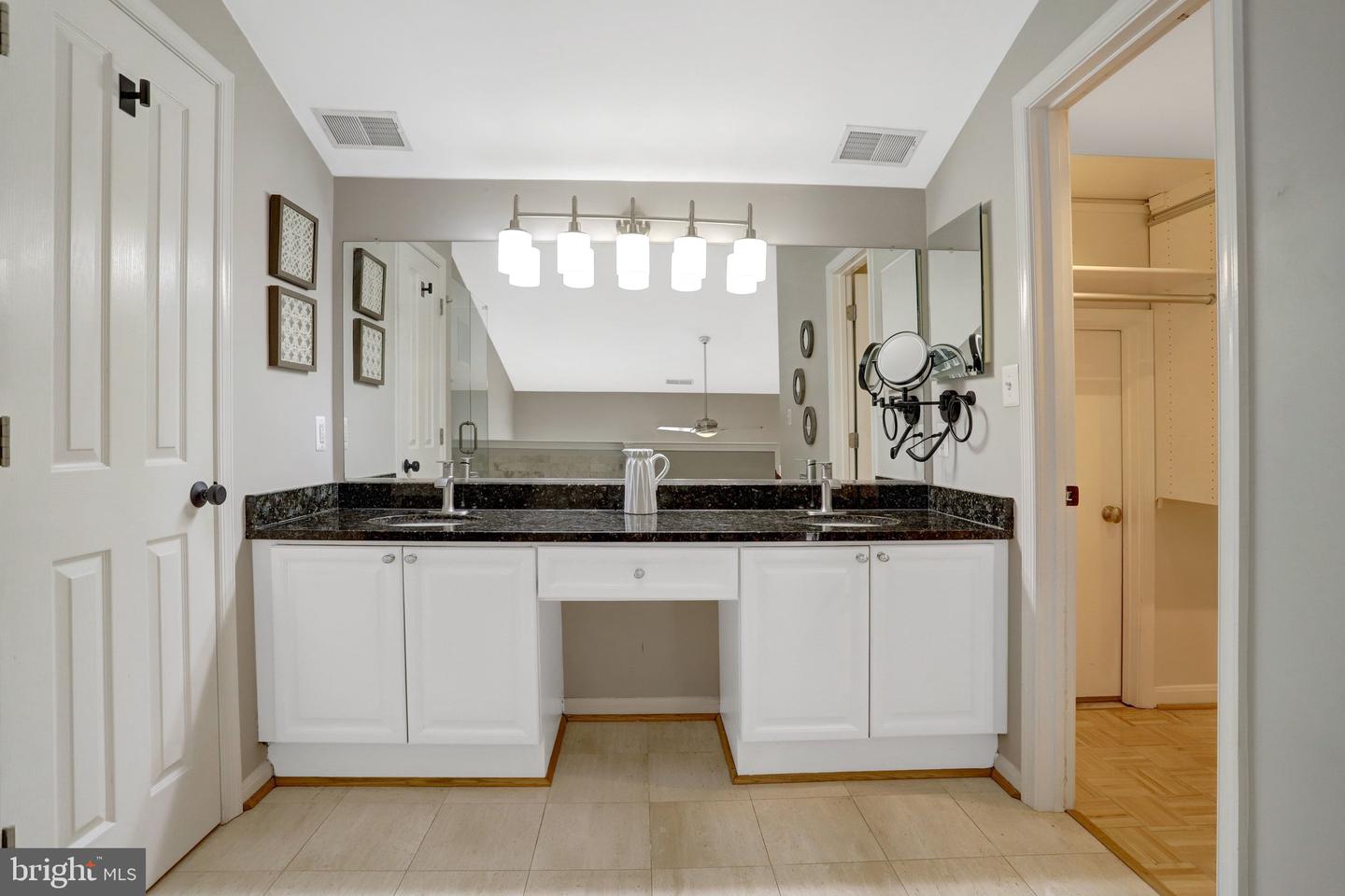 2422 N HAMPTON DR, ALEXANDRIA, Virginia 22311, 3 Bedrooms Bedrooms, ,2 BathroomsBathrooms,Residential,For sale,2422 N HAMPTON DR,VAAX2052818 MLS # VAAX2052818