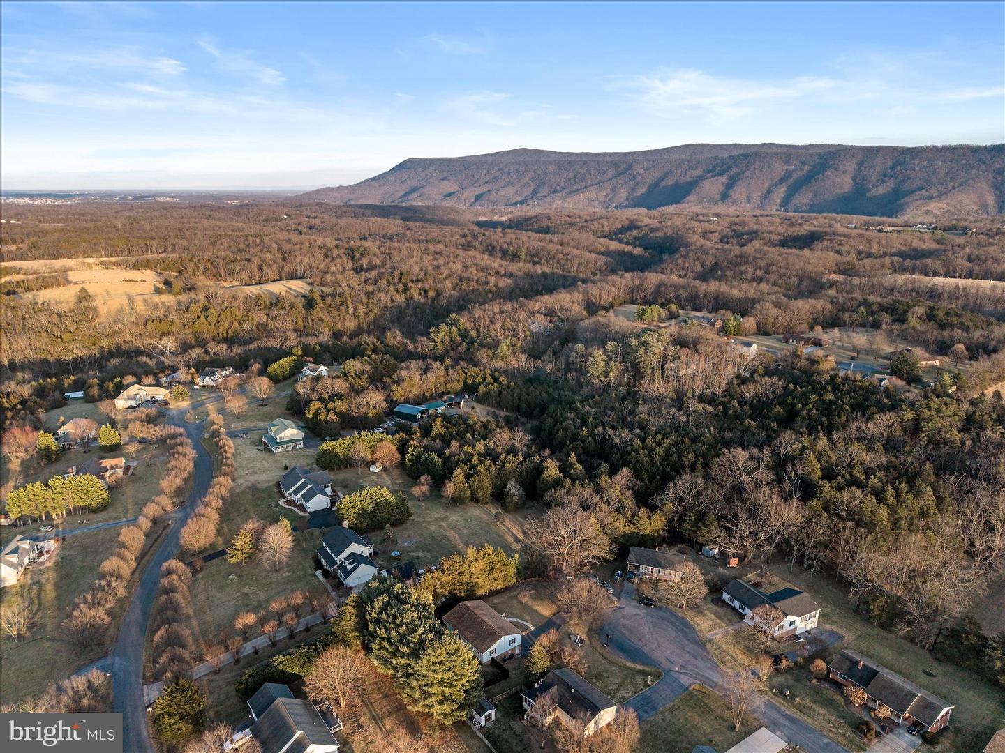 95 CECELIA ST, TOMS BROOK, Virginia 22660, 4 Bedrooms Bedrooms, 13 Rooms Rooms,3 BathroomsBathrooms,Residential,For sale,95 CECELIA ST,VASH2013276 MLS # VASH2013276