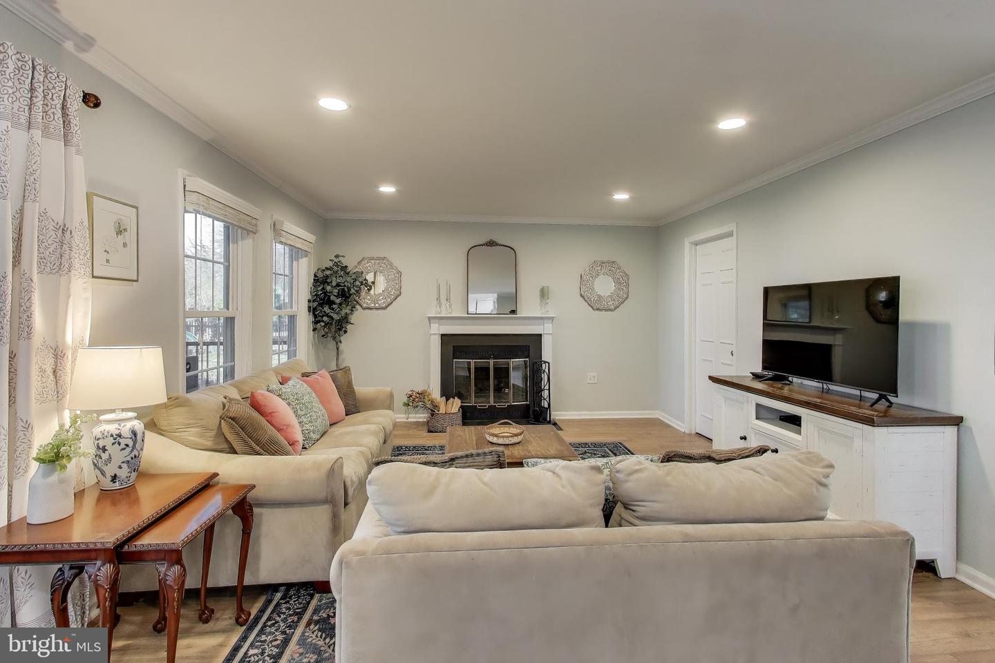 13252 STONE HEATHER DR, HERNDON, Virginia 20171, 4 Bedrooms Bedrooms, ,3 BathroomsBathrooms,Residential,For sale,13252 STONE HEATHER DR,VAFX2284140 MLS # VAFX2284140