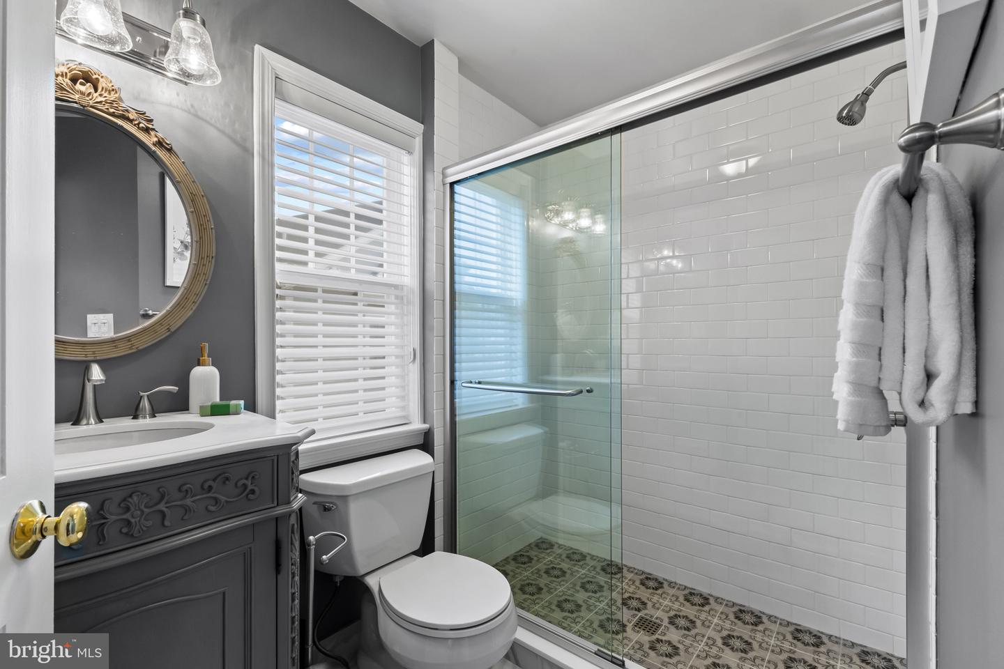 407 TYLER PL, ALEXANDRIA, Virginia 22302, 4 Bedrooms Bedrooms, ,4 BathroomsBathrooms,Residential,For sale,407 TYLER PL,VAAX2052852 MLS # VAAX2052852