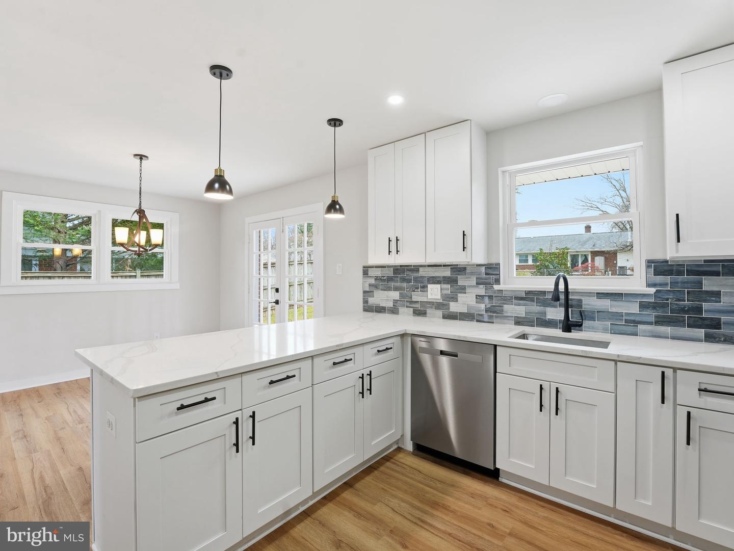 7113 FALCON ST, ANNANDALE, Virginia 22003, 4 Bedrooms Bedrooms, ,2 BathroomsBathrooms,Residential,For sale,7113 FALCON ST,VAFX2284304 MLS # VAFX2284304