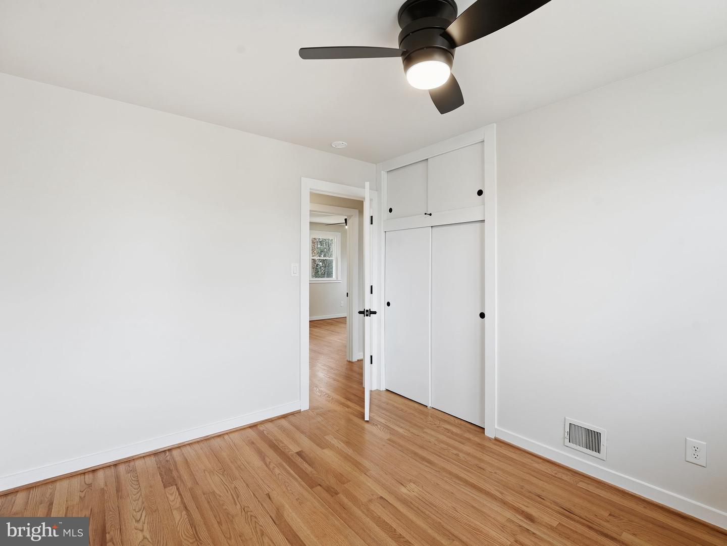 7113 FALCON ST, ANNANDALE, Virginia 22003, 4 Bedrooms Bedrooms, ,2 BathroomsBathrooms,Residential,For sale,7113 FALCON ST,VAFX2284304 MLS # VAFX2284304