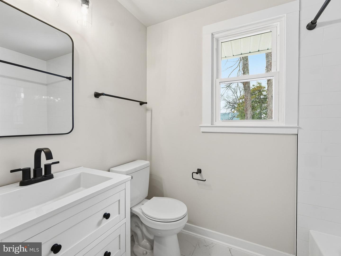 7113 FALCON ST, ANNANDALE, Virginia 22003, 4 Bedrooms Bedrooms, ,2 BathroomsBathrooms,Residential,For sale,7113 FALCON ST,VAFX2284304 MLS # VAFX2284304