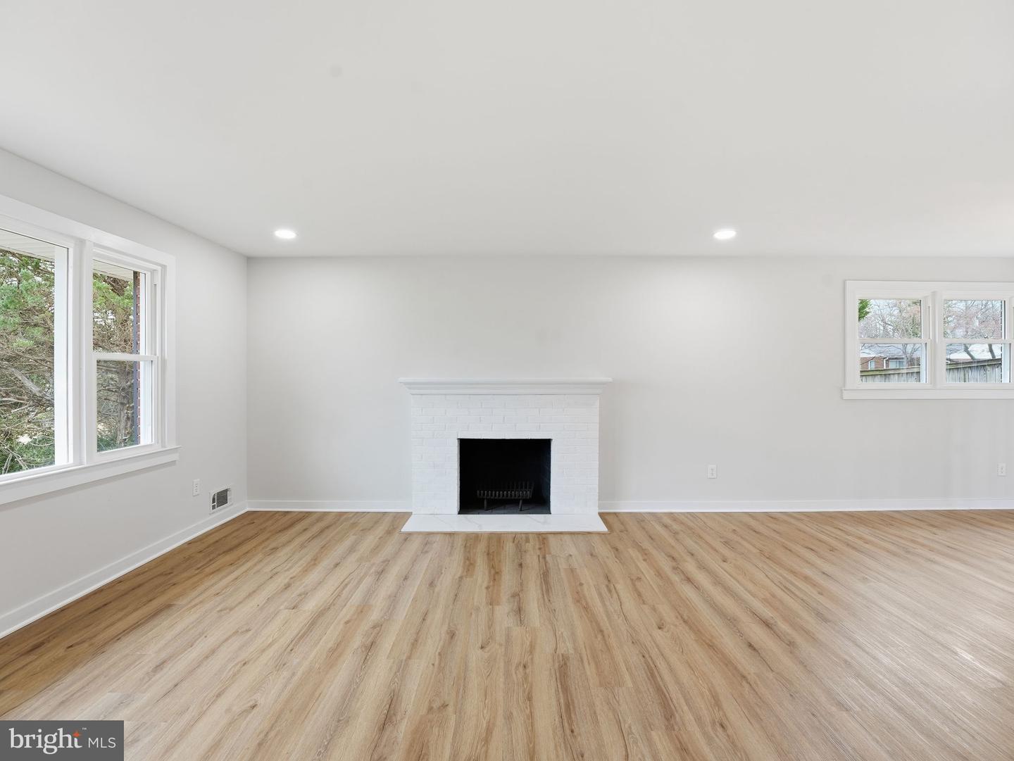 7113 FALCON ST, ANNANDALE, Virginia 22003, 4 Bedrooms Bedrooms, ,2 BathroomsBathrooms,Residential,For sale,7113 FALCON ST,VAFX2284304 MLS # VAFX2284304