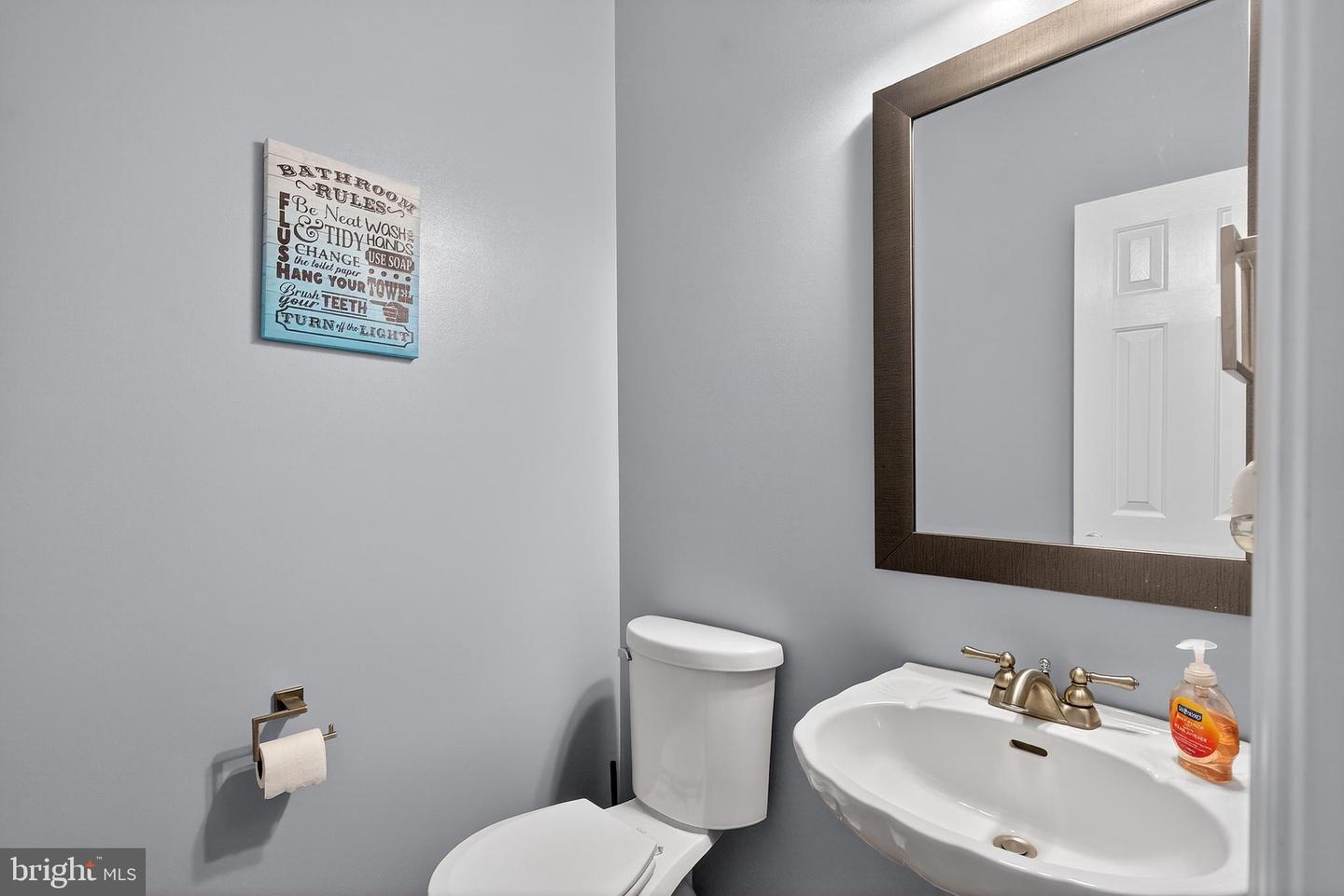 12655 GREEN GARDEN WAY, CHESTER, Virginia 23836, 4 Bedrooms Bedrooms, 10 Rooms Rooms,2 BathroomsBathrooms,Residential,For sale,12655 GREEN GARDEN WAY,VACF2001348 MLS # VACF2001348