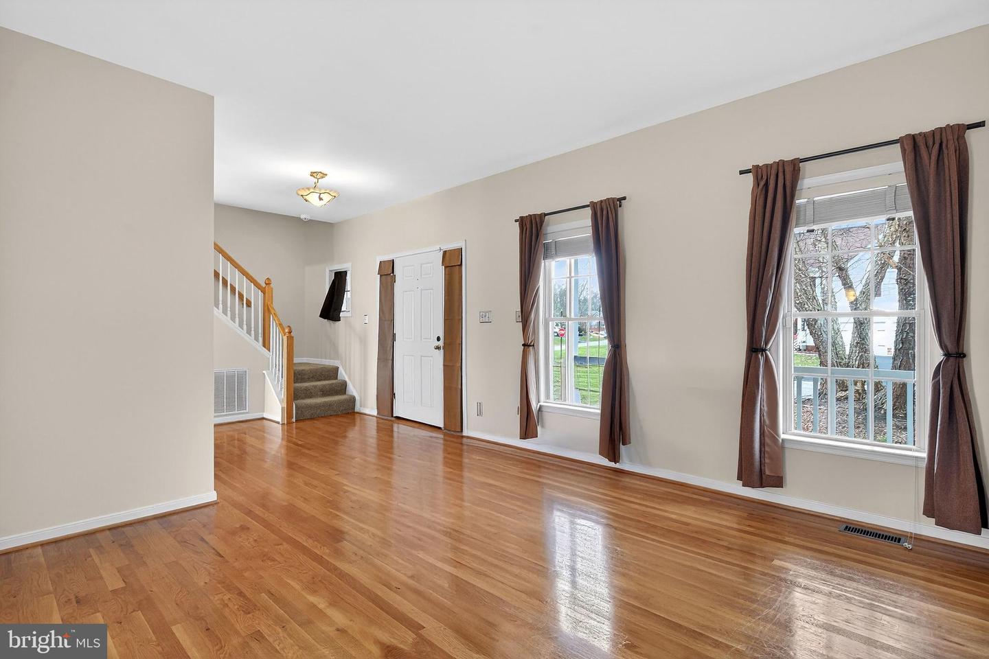 12655 GREEN GARDEN WAY, CHESTER, Virginia 23836, 4 Bedrooms Bedrooms, 10 Rooms Rooms,2 BathroomsBathrooms,Residential,For sale,12655 GREEN GARDEN WAY,VACF2001348 MLS # VACF2001348