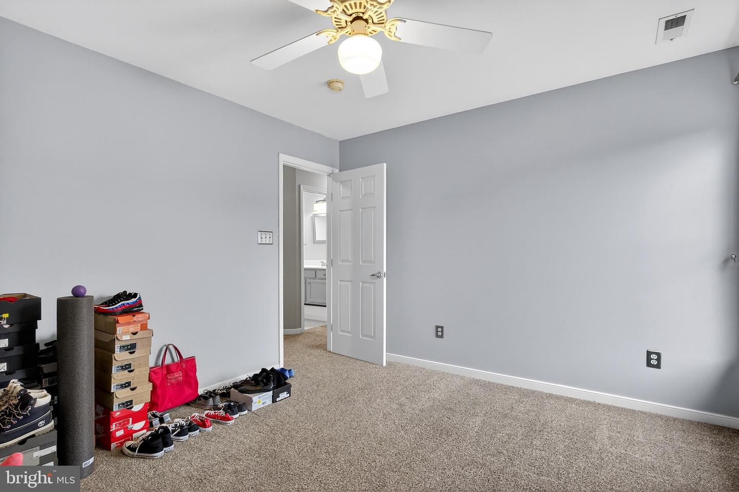 12655 GREEN GARDEN WAY, CHESTER, Virginia 23836, 4 Bedrooms Bedrooms, 10 Rooms Rooms,2 BathroomsBathrooms,Residential,For sale,12655 GREEN GARDEN WAY,VACF2001348 MLS # VACF2001348