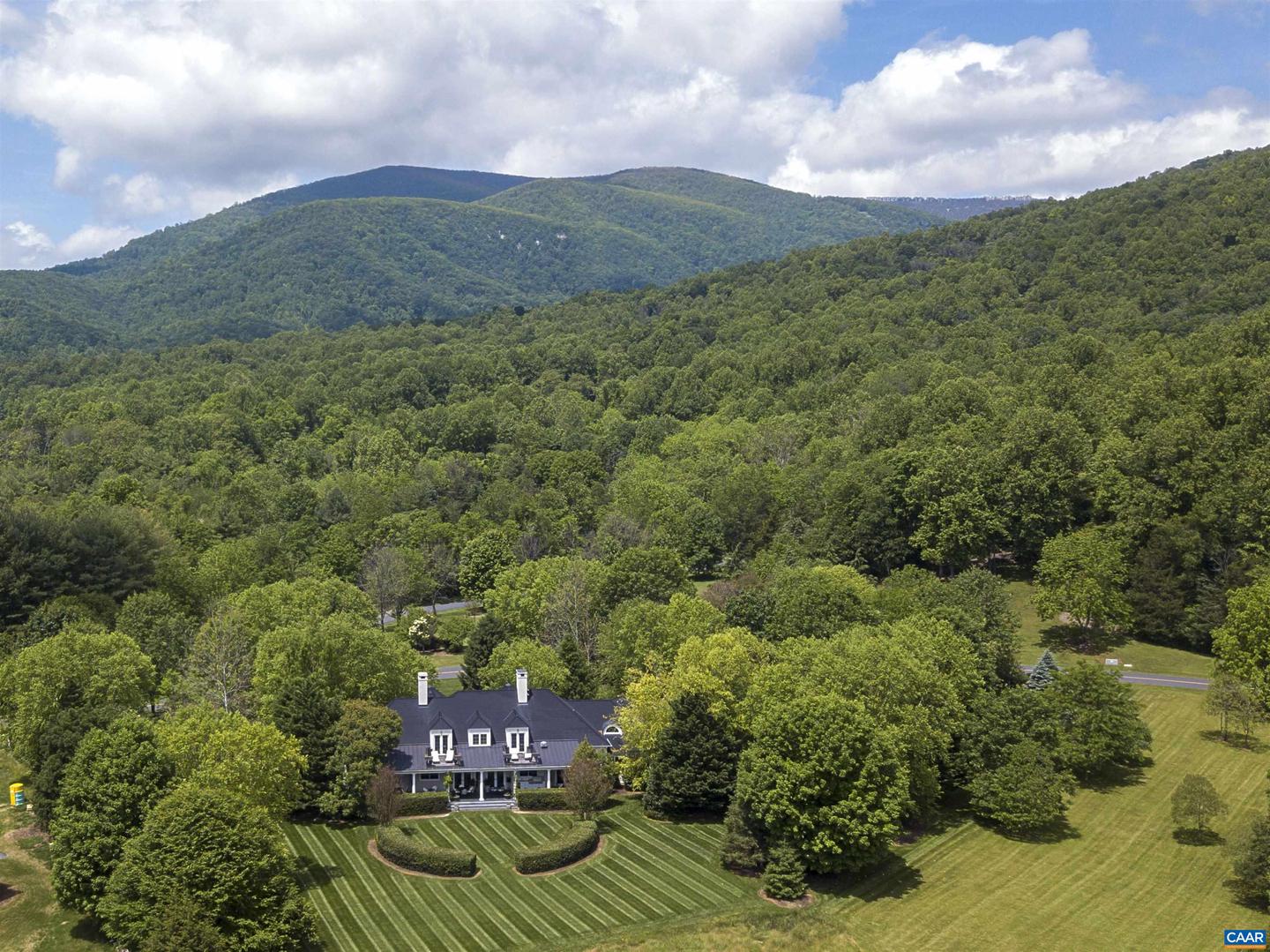 1310 MONOCAN DR, NELLYSFORD, Virginia 22958, 4 Bedrooms Bedrooms, ,6 BathroomsBathrooms,Residential,For sale,1310 MONOCAN DR,672235 MLS # 672235