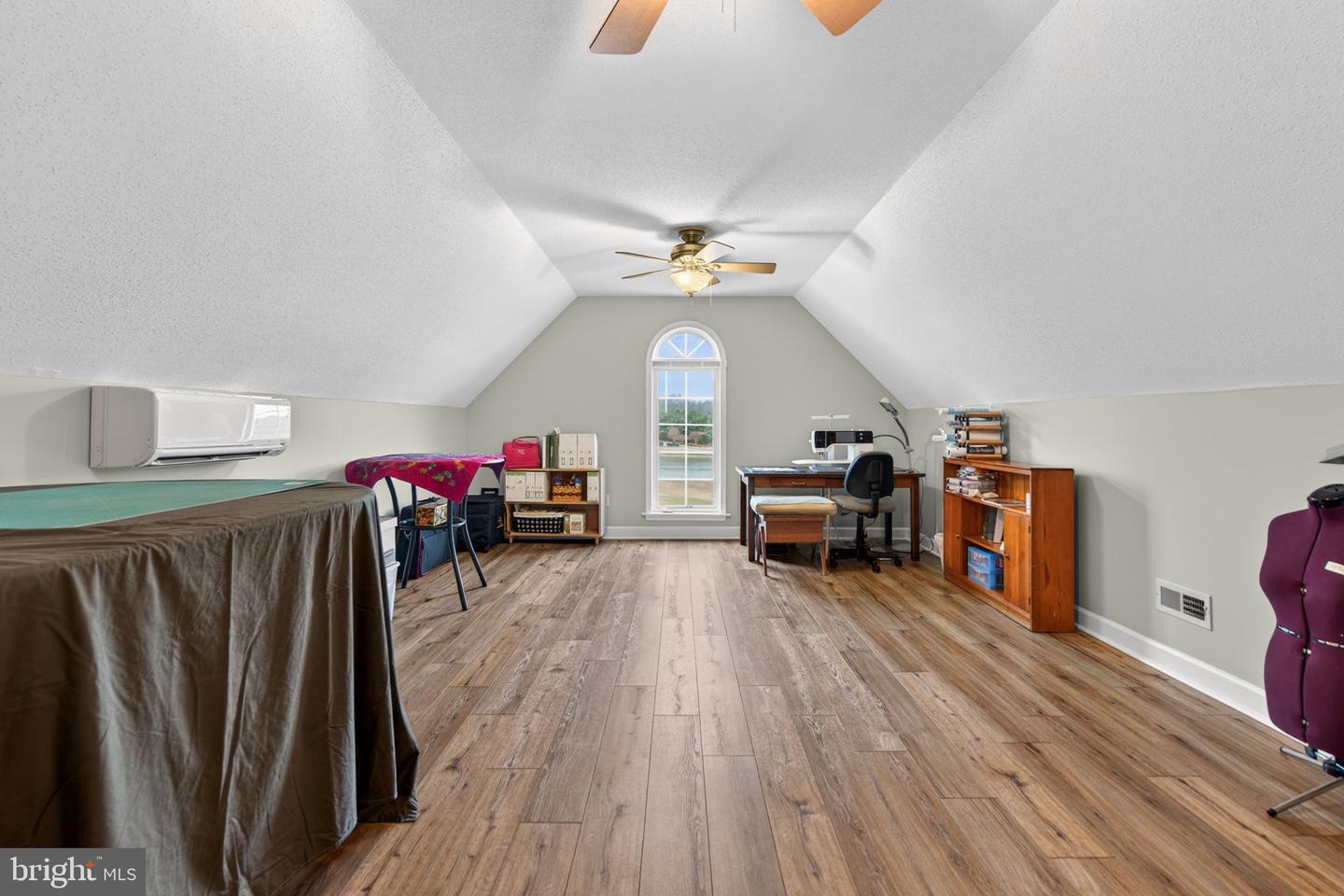 18435 SNAFFLE LN, CULPEPER, Virginia 22701, 5 Bedrooms Bedrooms, ,3 BathroomsBathrooms,Residential,For sale,18435 SNAFFLE LN,VACU2012324 MLS # VACU2012324