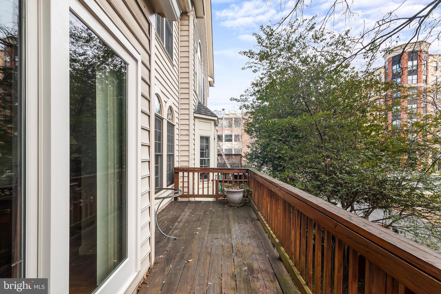 103 REES PL, FALLS CHURCH, Virginia 22046, 3 Bedrooms Bedrooms, ,3 BathroomsBathrooms,Residential,For sale,103 REES PL,VAFA2003510 MLS # VAFA2003510 103 REES PL, FALLS CHURCH, Virginia 22046, 3 Bedrooms Bedrooms, ,3 BathroomsBathrooms,Residential,For sale,103 REES PL,VAFA2003510 MLS # VAFA2003510