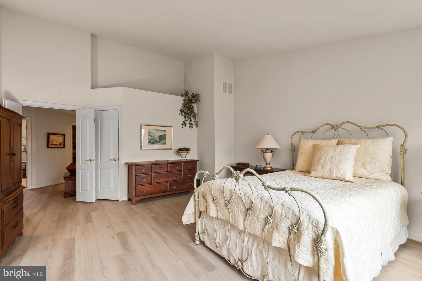 103 REES PL, FALLS CHURCH, Virginia 22046, 3 Bedrooms Bedrooms, ,3 BathroomsBathrooms,Residential,For sale,103 REES PL,VAFA2003510 MLS # VAFA2003510 103 REES PL, FALLS CHURCH, Virginia 22046, 3 Bedrooms Bedrooms, ,3 BathroomsBathrooms,Residential,For sale,103 REES PL,VAFA2003510 MLS # VAFA2003510