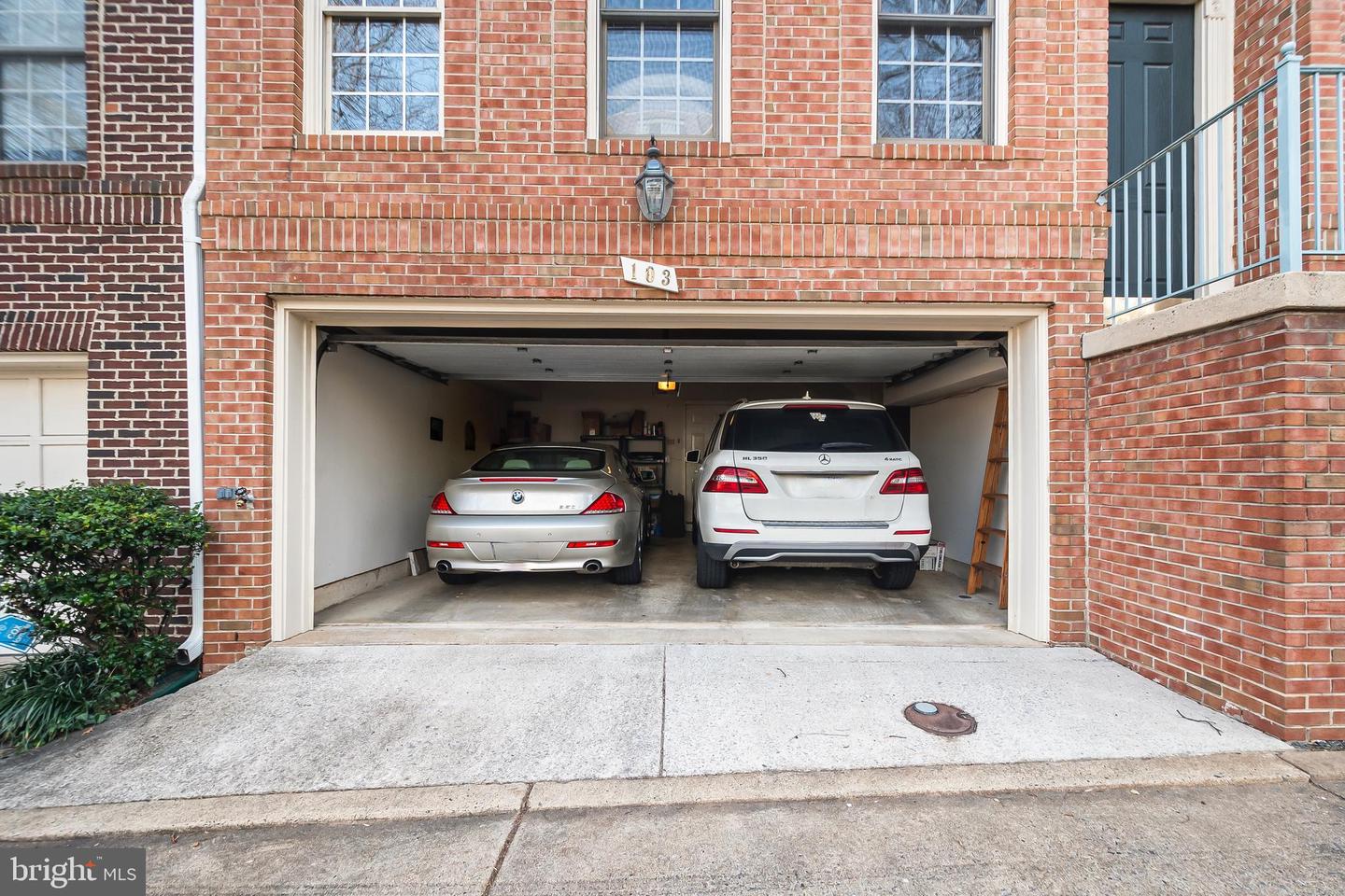 103 REES PL, FALLS CHURCH, Virginia 22046, 3 Bedrooms Bedrooms, ,3 BathroomsBathrooms,Residential,For sale,103 REES PL,VAFA2003510 MLS # VAFA2003510 103 REES PL, FALLS CHURCH, Virginia 22046, 3 Bedrooms Bedrooms, ,3 BathroomsBathrooms,Residential,For sale,103 REES PL,VAFA2003510 MLS # VAFA2003510