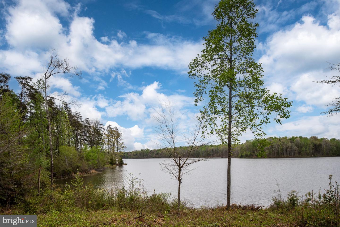 9813 CHESSMANS CT, FREDERICKSBURG, Virginia 22407, 3 Bedrooms Bedrooms, ,2 BathroomsBathrooms,Residential,For sale,9813 CHESSMANS CT,VASP2038448 MLS # VASP2038448 9813 CHESSMANS CT, FREDERICKSBURG, Virginia 22407, 3 Bedrooms Bedrooms, ,2 BathroomsBathrooms,Residential,For sale,9813 CHESSMANS CT,VASP2038448 MLS # VASP2038448