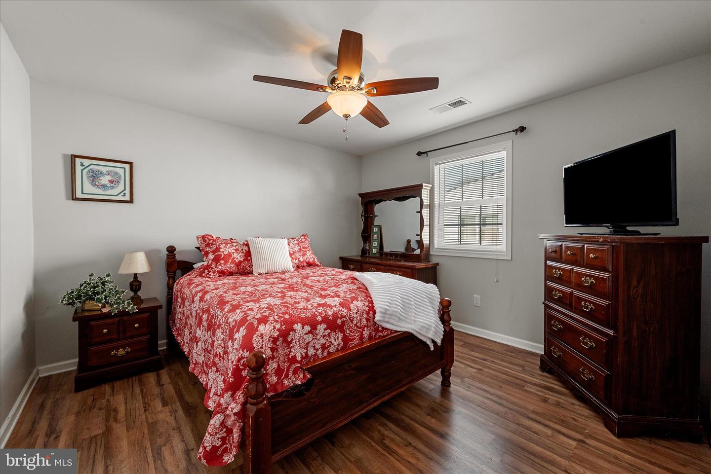 412 BELAIR AVE, FRONT ROYAL, Virginia 22630, 4 Bedrooms Bedrooms, 10 Rooms Rooms,2 BathroomsBathrooms,Residential,For sale,412 BELAIR AVE,VAWR2013052 MLS # VAWR2013052