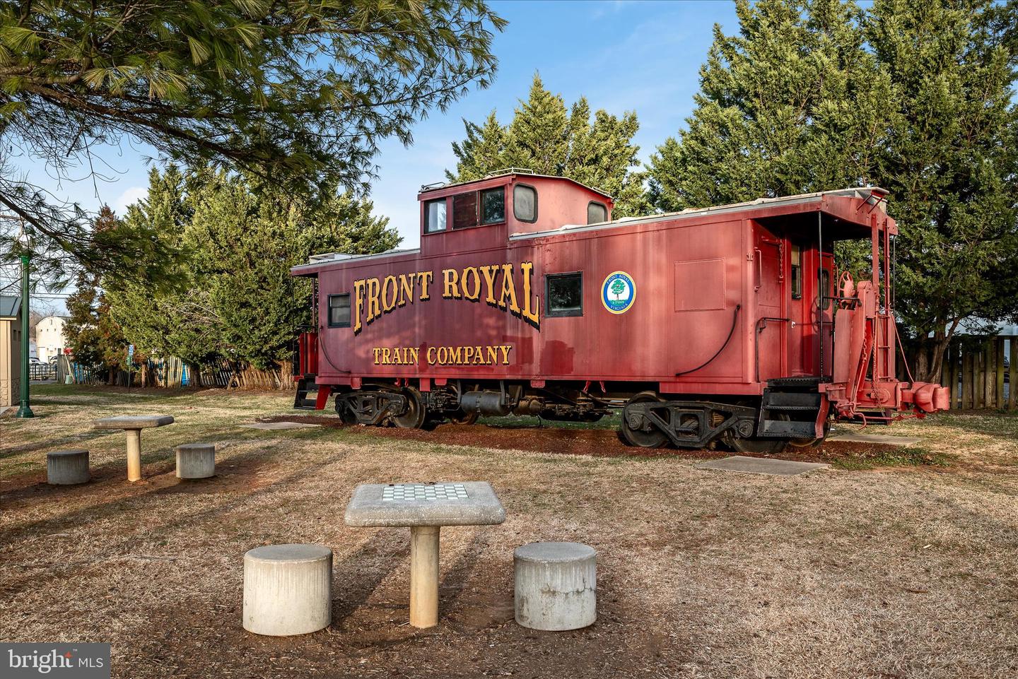 412 BELAIR AVE, FRONT ROYAL, Virginia 22630, 4 Bedrooms Bedrooms, 10 Rooms Rooms,2 BathroomsBathrooms,Residential,For sale,412 BELAIR AVE,VAWR2013052 MLS # VAWR2013052