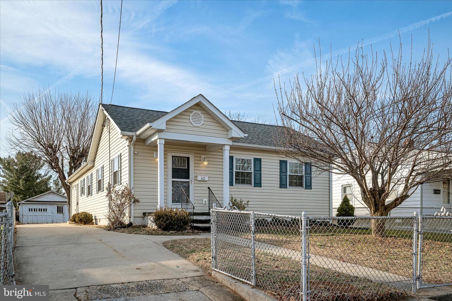 412 BELAIR AVE, FRONT ROYAL, Virginia 22630, 4 Bedrooms Bedrooms, 10 Rooms Rooms,2 BathroomsBathrooms,Residential,For sale,412 BELAIR AVE,VAWR2013052 MLS # VAWR2013052