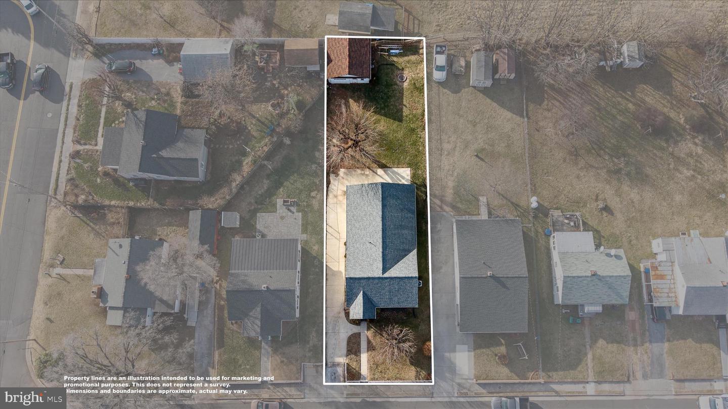 412 BELAIR AVE, FRONT ROYAL, Virginia 22630, 4 Bedrooms Bedrooms, 10 Rooms Rooms,2 BathroomsBathrooms,Residential,For sale,412 BELAIR AVE,VAWR2013052 MLS # VAWR2013052