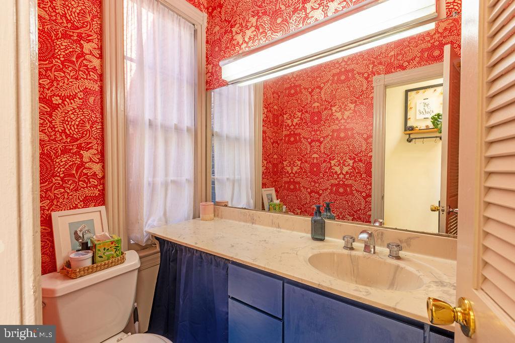 1236 D ST SE, WASHINGTON, District Of Columbia 20003, 2 Bedrooms Bedrooms, ,1 BathroomBathrooms,Residential,For sale,1236 D ST SE,DCDC2240032 MLS # DCDC2240032