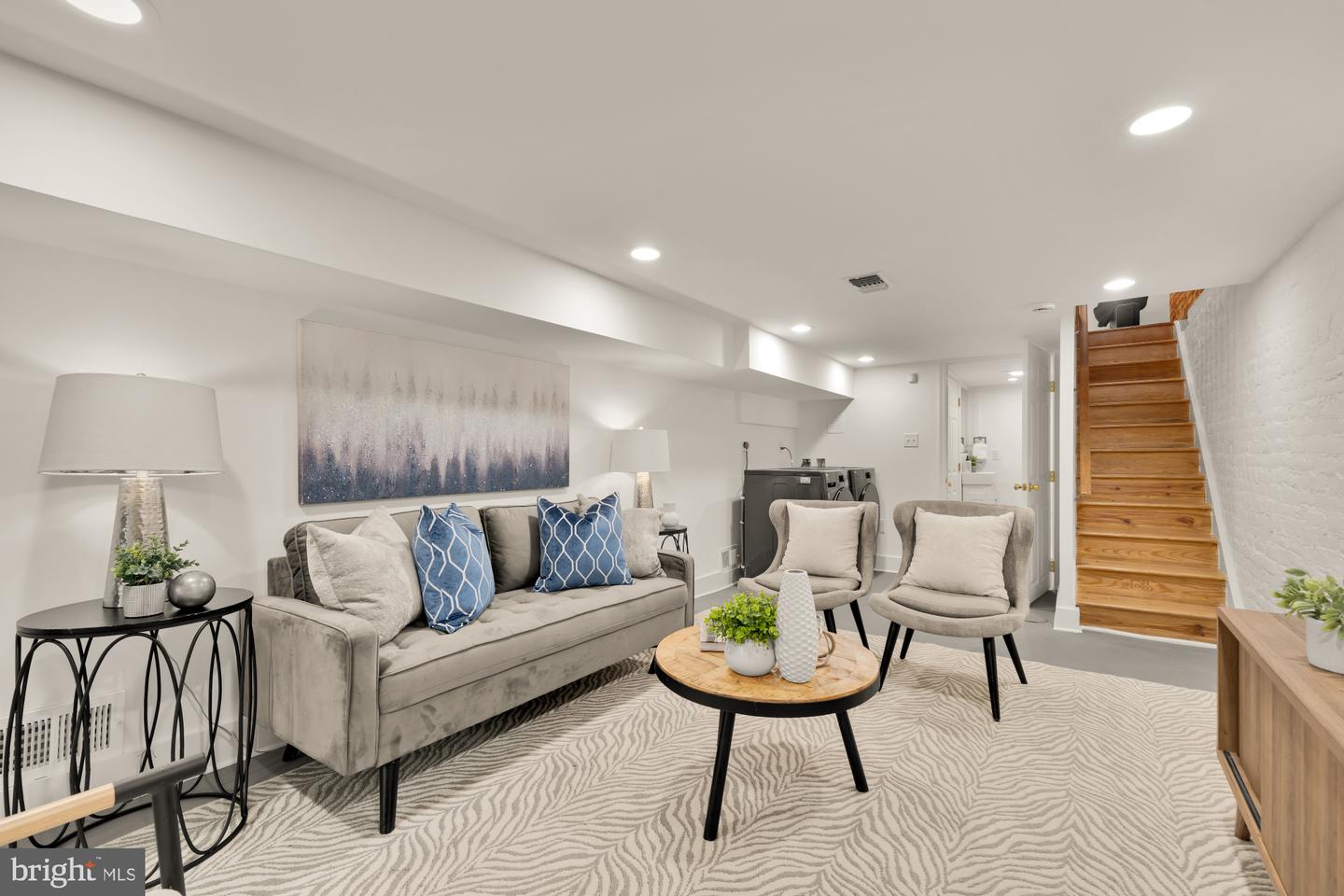 706 L ST SE, WASHINGTON, District Of Columbia 20003, 2 Bedrooms Bedrooms, ,1 BathroomBathrooms,Residential,For sale,706 L ST SE,DCDC2240034 MLS # DCDC2240034