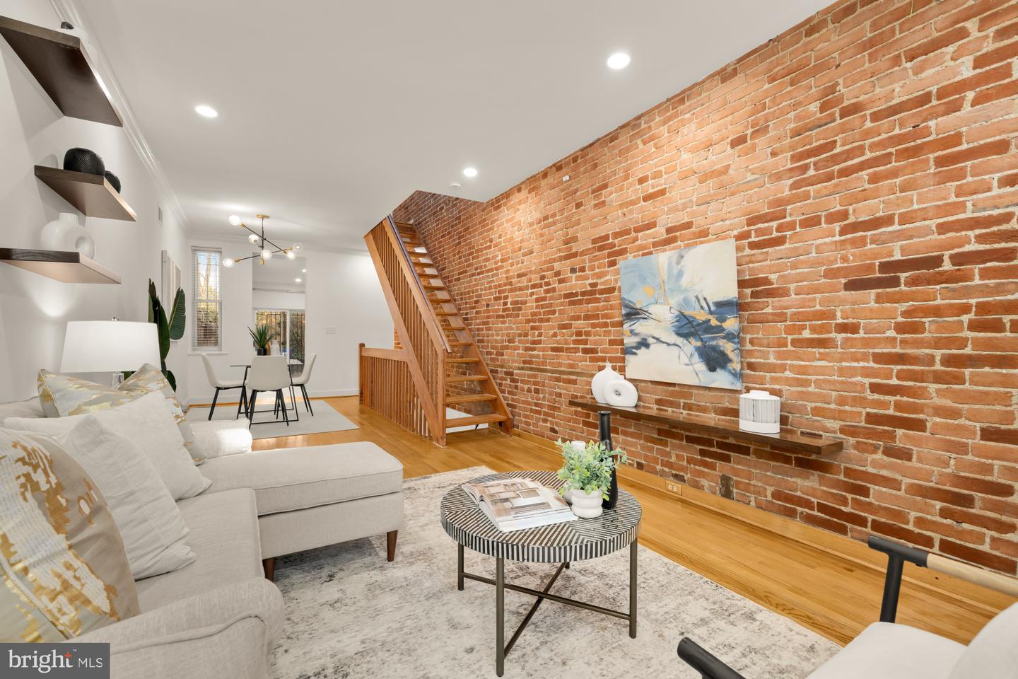 706 L ST SE, WASHINGTON, District Of Columbia 20003, 2 Bedrooms Bedrooms, ,1 BathroomBathrooms,Residential,For sale,706 L ST SE,DCDC2240034 MLS # DCDC2240034