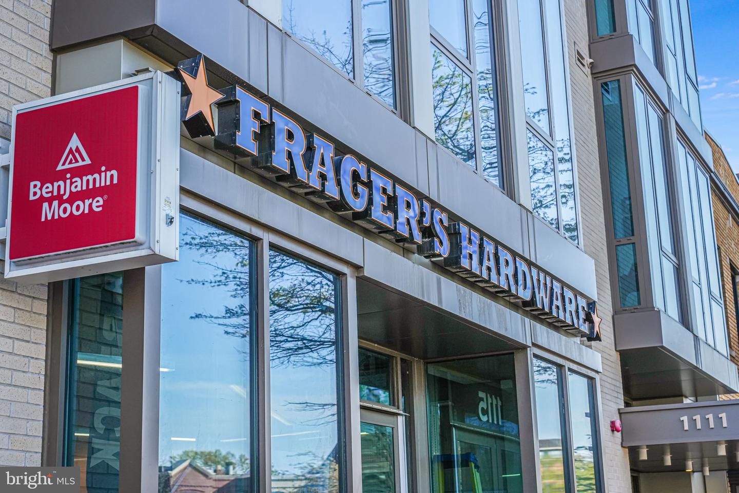 706 L ST SE, WASHINGTON, District Of Columbia 20003, 2 Bedrooms Bedrooms, ,1 BathroomBathrooms,Residential,For sale,706 L ST SE,DCDC2240034 MLS # DCDC2240034