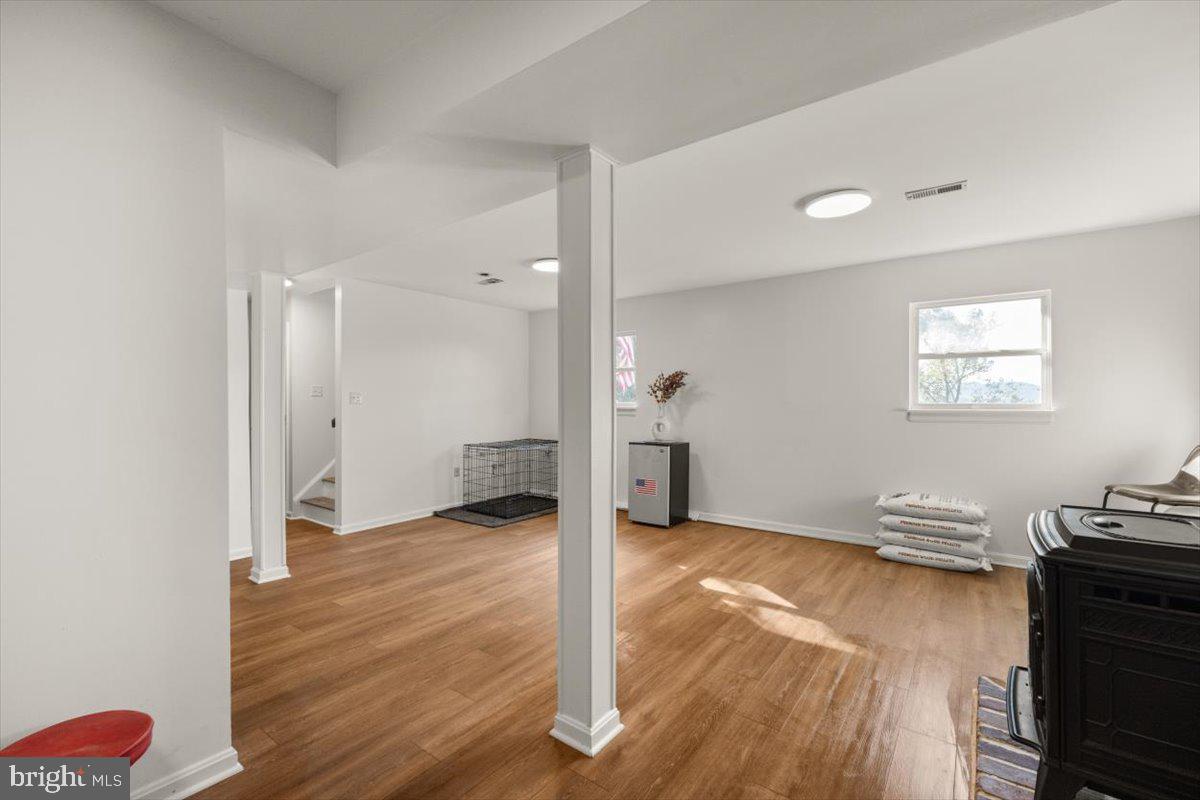 247 ARROWOOD RD, LINDEN, Virginia 22642, 3 Bedrooms Bedrooms, ,2 BathroomsBathrooms,Residential,For sale,247 ARROWOOD RD,VAWR2013054 MLS # VAWR2013054