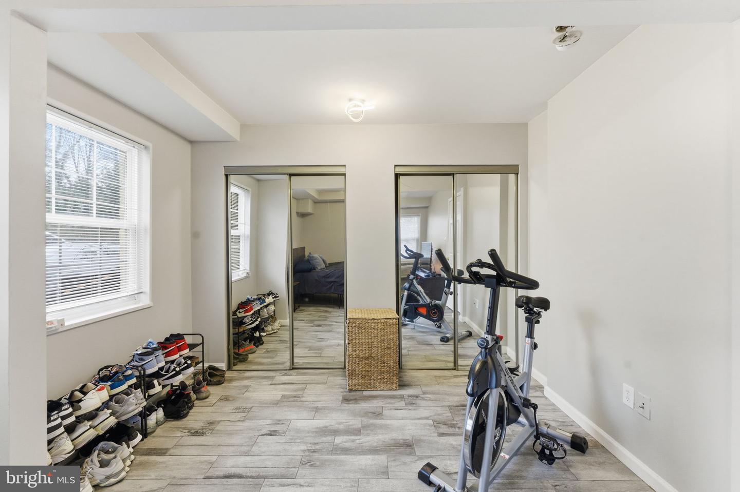 2239 FARRINGTON AVE #05-101, ALEXANDRIA, Virginia 22303, 1 Bedroom Bedrooms, ,1 BathroomBathrooms,Residential,For sale,2239 FARRINGTON AVE #05-101,VAFX2284446 MLS # VAFX2284446