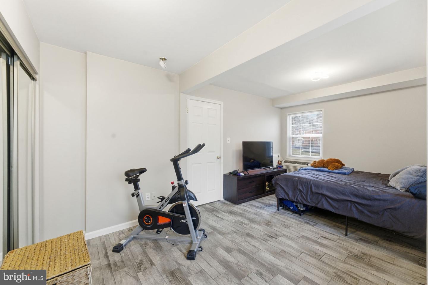 2239 FARRINGTON AVE #05-101, ALEXANDRIA, Virginia 22303, 1 Bedroom Bedrooms, ,1 BathroomBathrooms,Residential,For sale,2239 FARRINGTON AVE #05-101,VAFX2284446 MLS # VAFX2284446