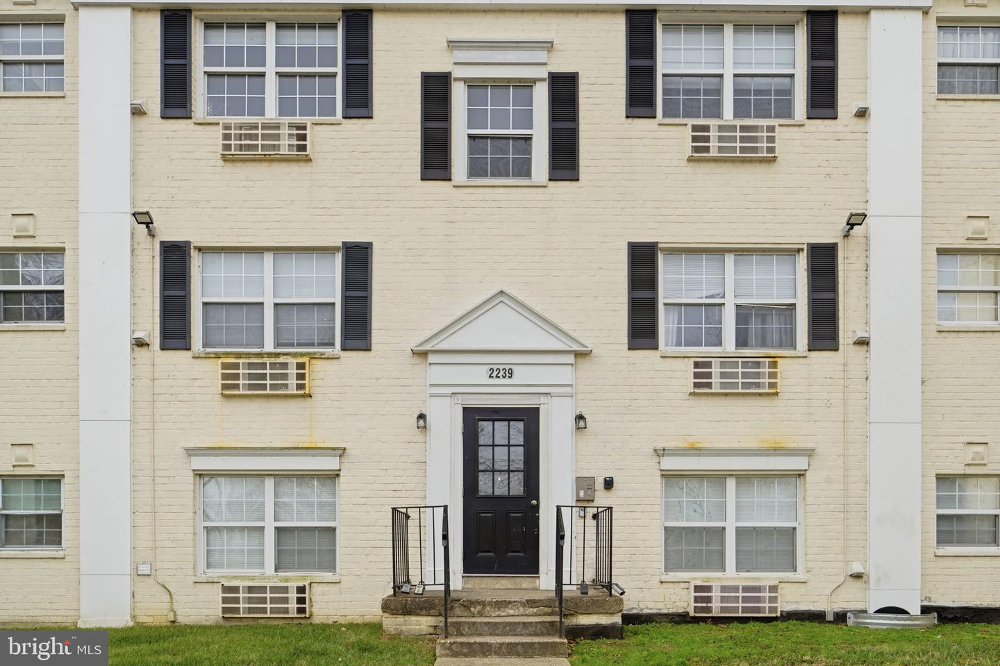 2239 FARRINGTON AVE #05-101, ALEXANDRIA, Virginia 22303, 1 Bedroom Bedrooms, ,1 BathroomBathrooms,Residential,For sale,2239 FARRINGTON AVE #05-101,VAFX2284446 MLS # VAFX2284446