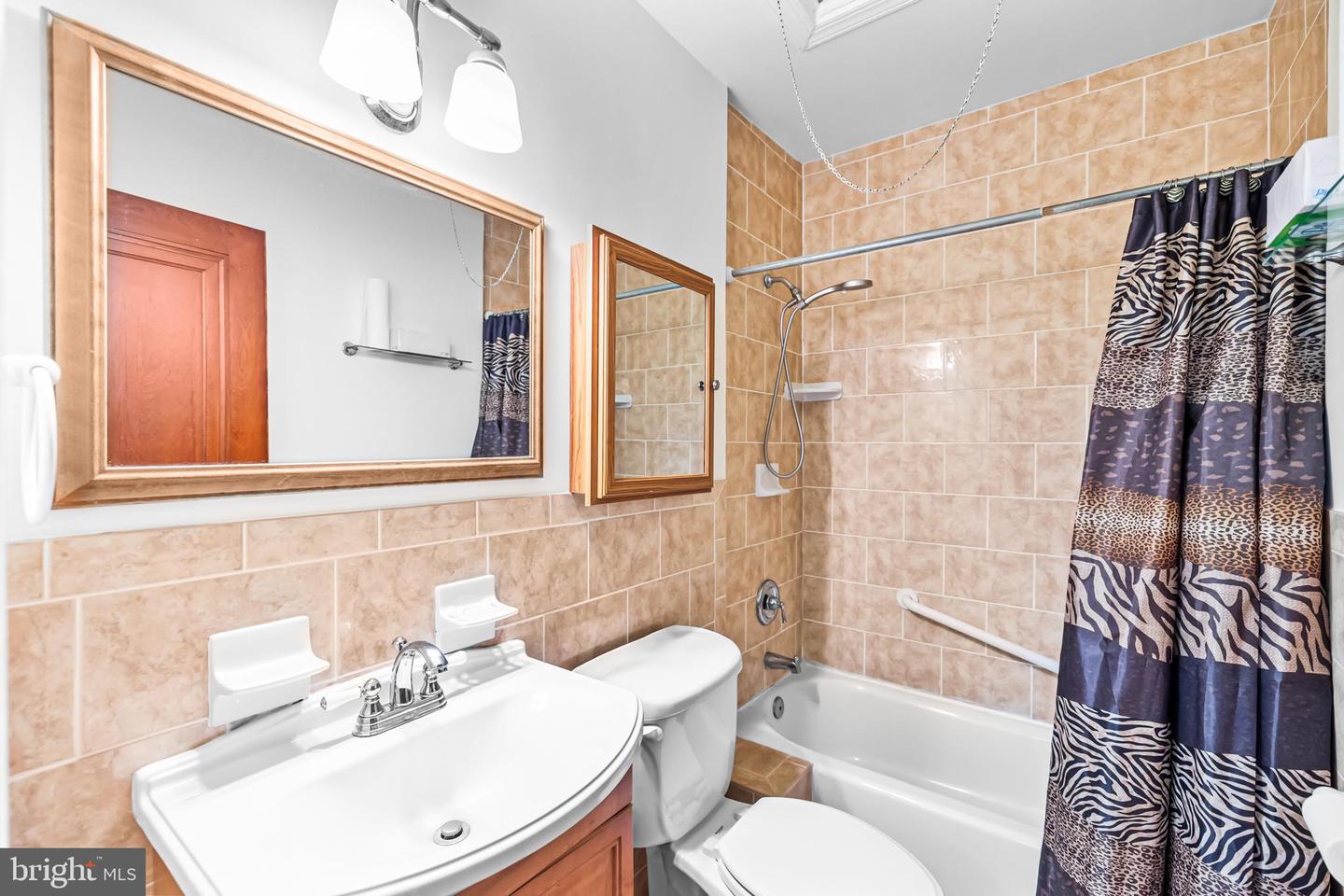 619 QUACKENBOS ST NW, WASHINGTON, District Of Columbia 20011, 3 Bedrooms Bedrooms, ,2 BathroomsBathrooms,Residential,For sale,619 QUACKENBOS ST NW,DCDC2240098 MLS # DCDC2240098