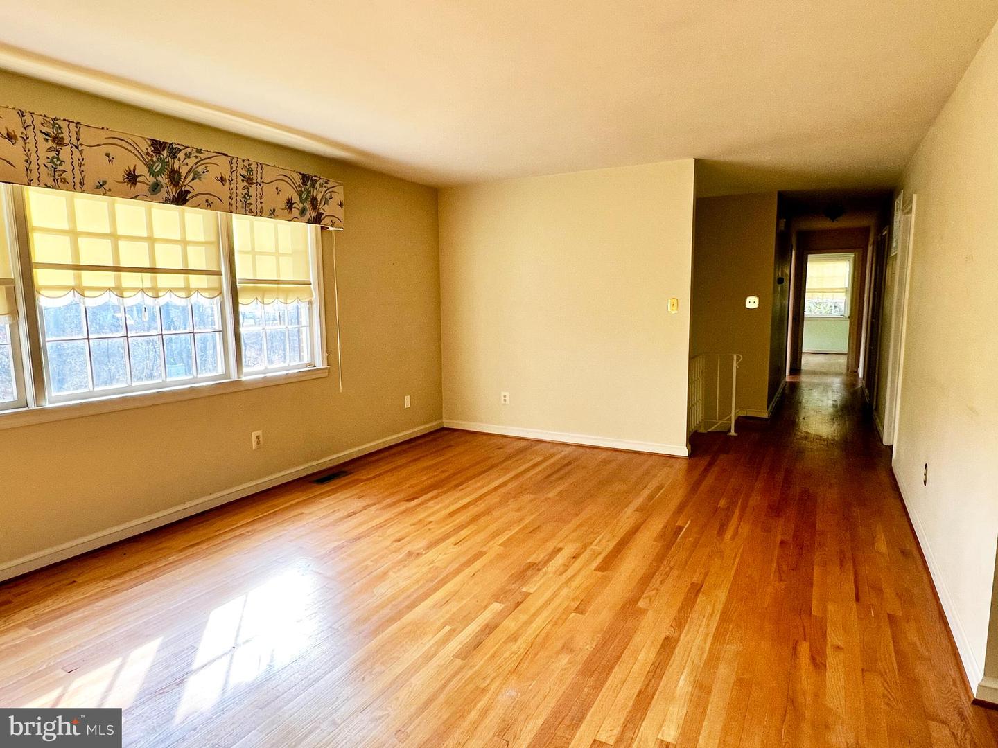 6234 OLD TELEGRAPH RD, ALEXANDRIA, Virginia 22310, 4 Bedrooms Bedrooms, ,3 BathroomsBathrooms,Residential,For sale,6234 OLD TELEGRAPH RD,VAFX2284532 MLS # VAFX2284532