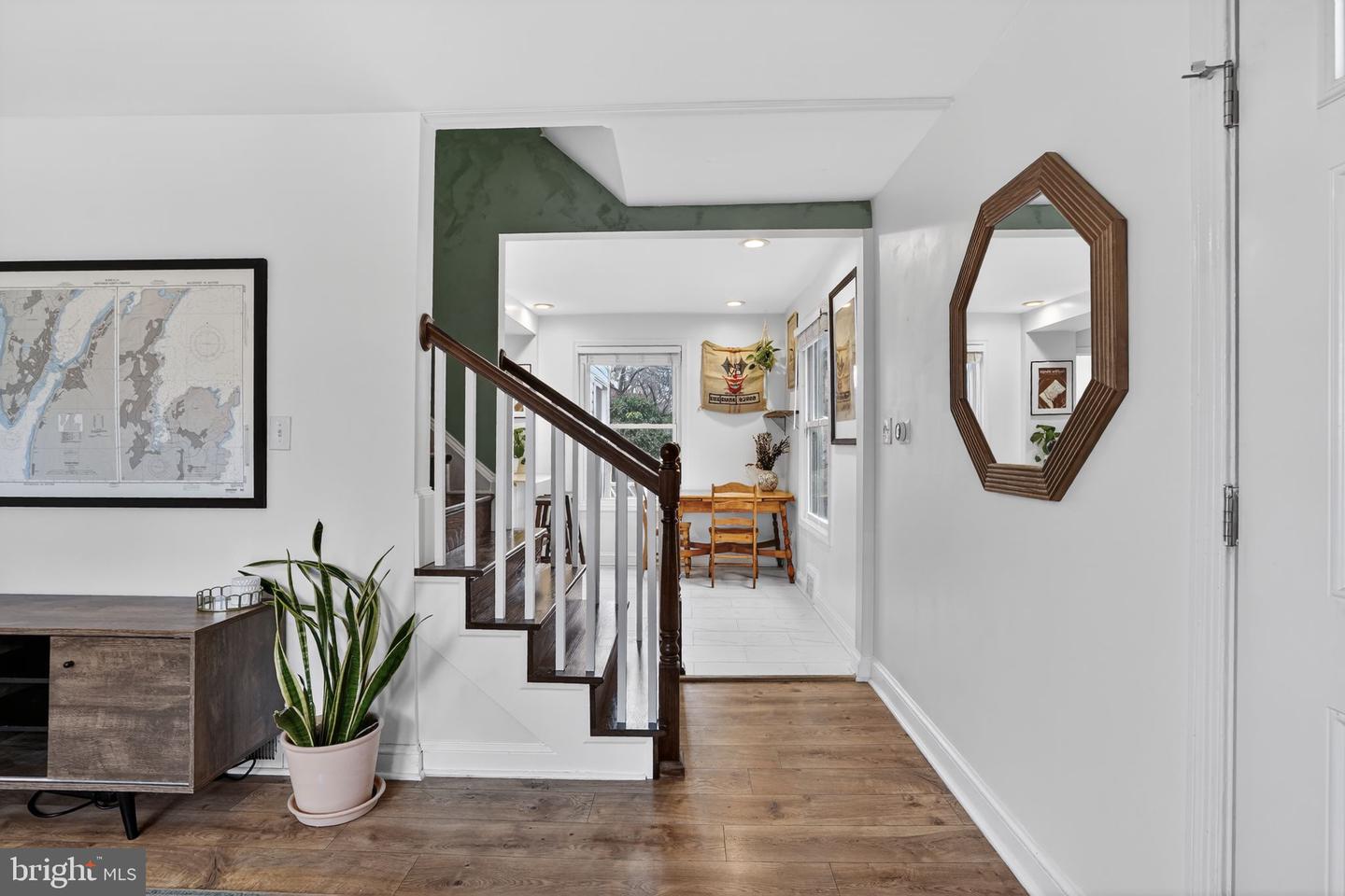 2604 S TROY ST S, ARLINGTON, Virginia 22206, 3 Bedrooms Bedrooms, ,2 BathroomsBathrooms,Residential,For sale,2604 S TROY ST S,VAAR2067434 MLS # VAAR2067434