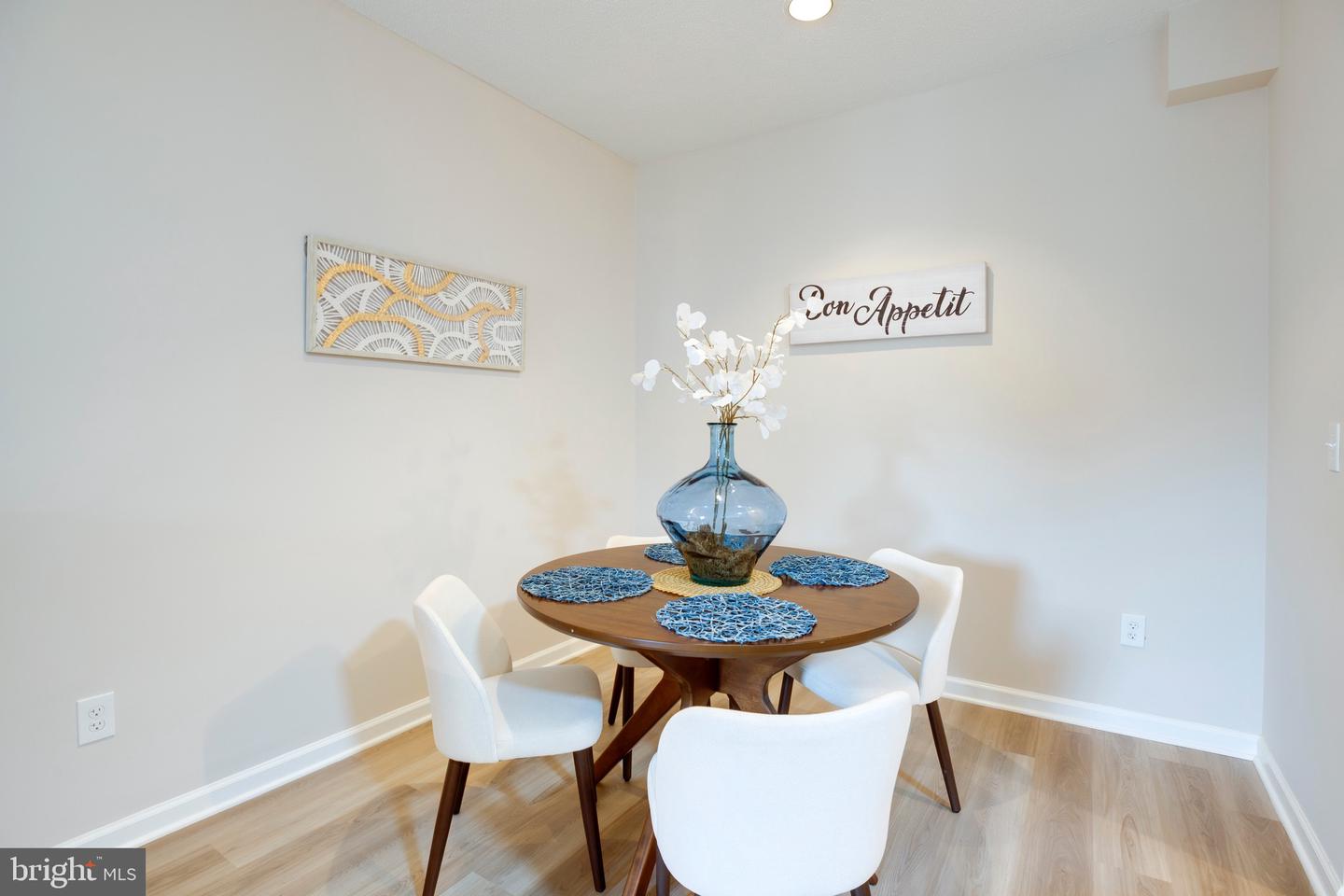 14301 GRAPE HOLLY GRV #23, CENTREVILLE, Virginia 20121, 2 Bedrooms Bedrooms, ,1 BathroomBathrooms,Residential,For sale,14301 GRAPE HOLLY GRV #23,VAFX2284554 MLS # VAFX2284554 14301 GRAPE HOLLY GRV #23, CENTREVILLE, Virginia 20121, 2 Bedrooms Bedrooms, ,1 BathroomBathrooms,Residential,For sale,14301 GRAPE HOLLY GRV #23,VAFX2284554 MLS # VAFX2284554