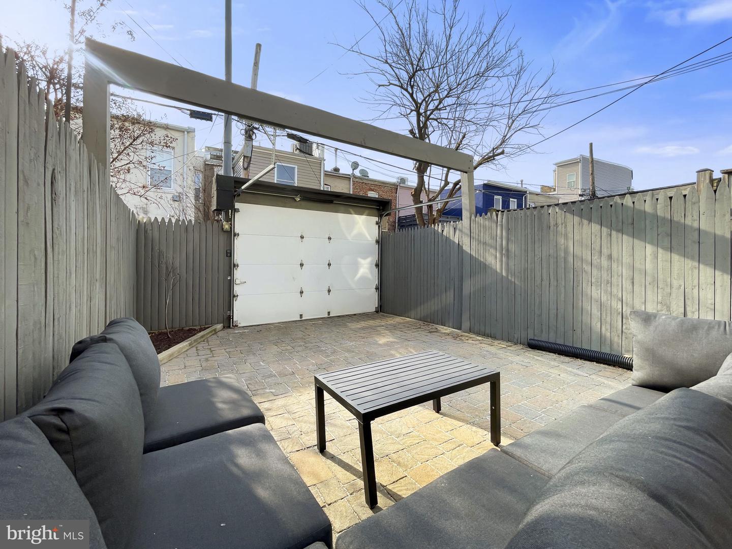 1217 I ST NE, WASHINGTON, District Of Columbia 20002, 3 Bedrooms Bedrooms, ,2 BathroomsBathrooms,Residential,For sale,1217 I ST NE,DCDC2240528 MLS # DCDC2240528