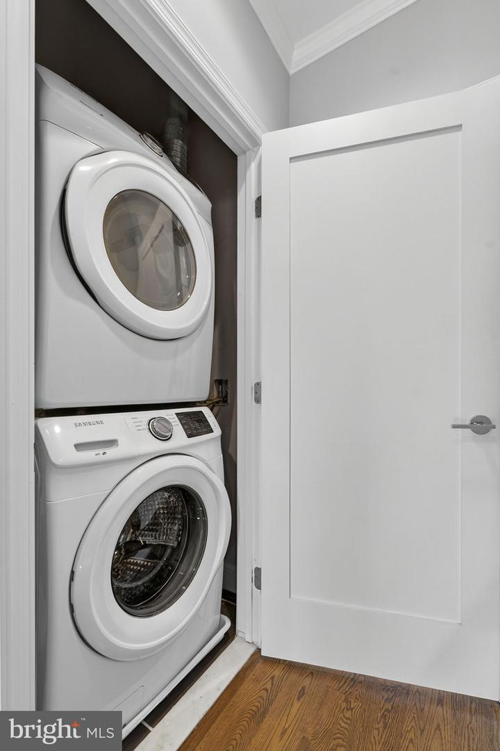 1217 I ST NE, WASHINGTON, District Of Columbia 20002, 3 Bedrooms Bedrooms, ,2 BathroomsBathrooms,Residential,For sale,1217 I ST NE,DCDC2240528 MLS # DCDC2240528