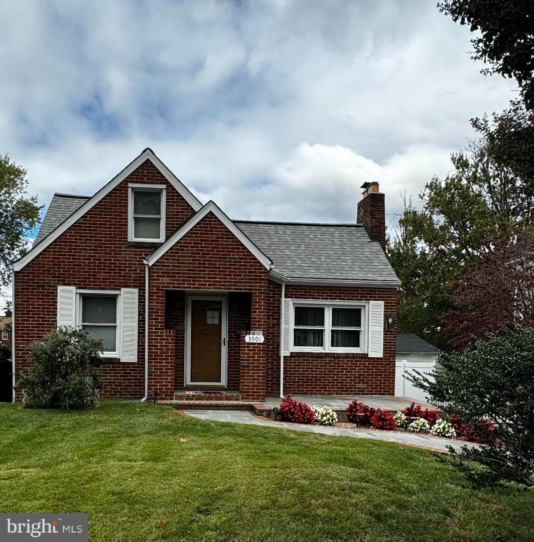 3501 7TH ST S, ARLINGTON, Virginia 22204, 4 Bedrooms Bedrooms, ,2 BathroomsBathrooms,Residential,For sale,3501 7TH ST S,VAAR2067558 MLS # VAAR2067558