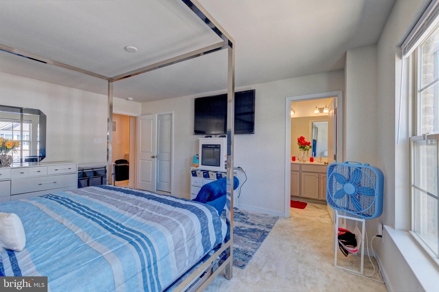 3375 WINSFORD WAY, RICHMOND, Virginia 23231, 3 Bedrooms Bedrooms, 9 Rooms Rooms,2 BathroomsBathrooms,Residential,For sale,3375 WINSFORD WAY,VAHN2001136 MLS # VAHN2001136