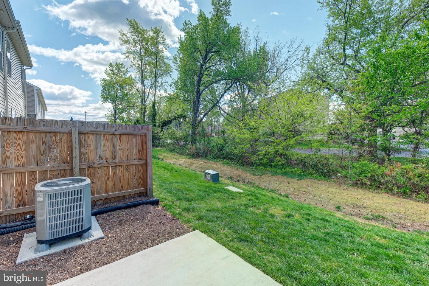 3375 WINSFORD WAY, RICHMOND, Virginia 23231, 3 Bedrooms Bedrooms, 9 Rooms Rooms,2 BathroomsBathrooms,Residential,For sale,3375 WINSFORD WAY,VAHN2001136 MLS # VAHN2001136