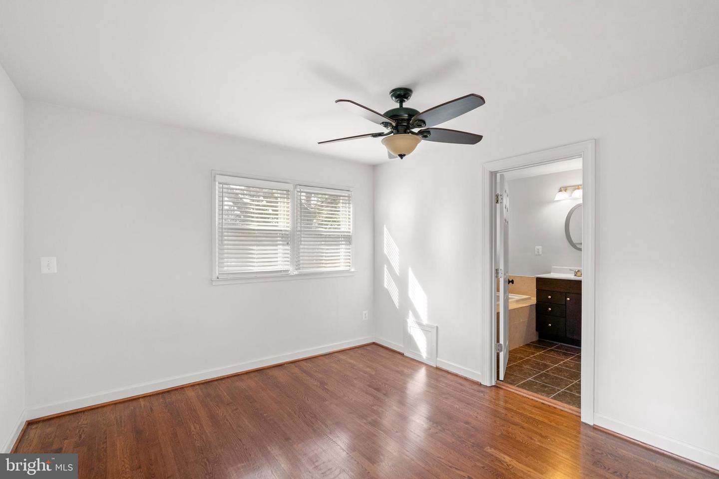 1726 BALDWIN DR, MCLEAN, Virginia 22101, 3 Bedrooms Bedrooms, 6 Rooms Rooms,3 BathroomsBathrooms,Residential,For sale,1726 BALDWIN DR,VAFX2284910 MLS # VAFX2284910