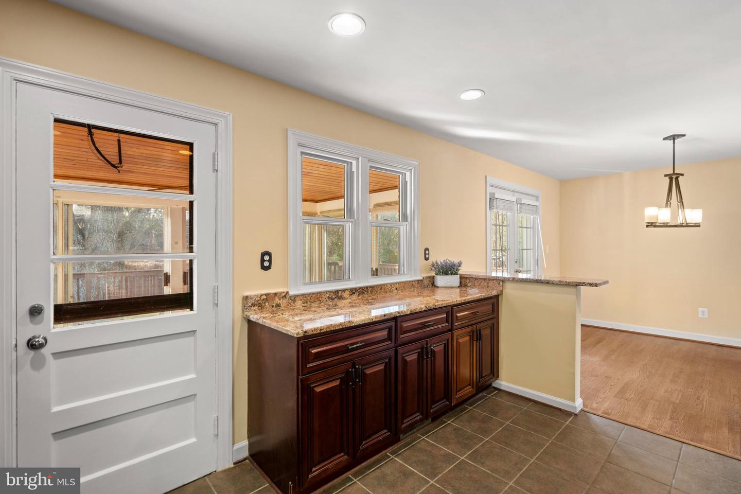 1726 BALDWIN DR, MCLEAN, Virginia 22101, 3 Bedrooms Bedrooms, 6 Rooms Rooms,3 BathroomsBathrooms,Residential,For sale,1726 BALDWIN DR,VAFX2284910 MLS # VAFX2284910