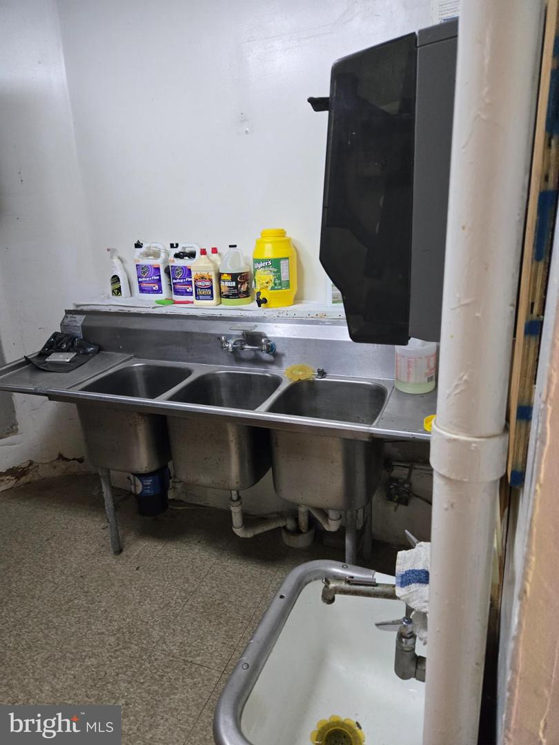 401 O NW, WASHINGTON, District Of Columbia 20001, 4 Bedrooms Bedrooms, ,3 BathroomsBathrooms,Residential,For sale,401 O NW,DCDC2240174 MLS # DCDC2240174